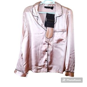 NWT House of Harlow Size Medium Pastel Pink Satin Pajama Shirt and Eye Mask Set